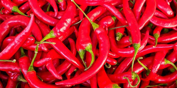 A pile of red chili peppers.